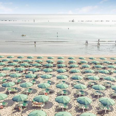 Strada Dei Condotti Pesaro Eksteriør billede