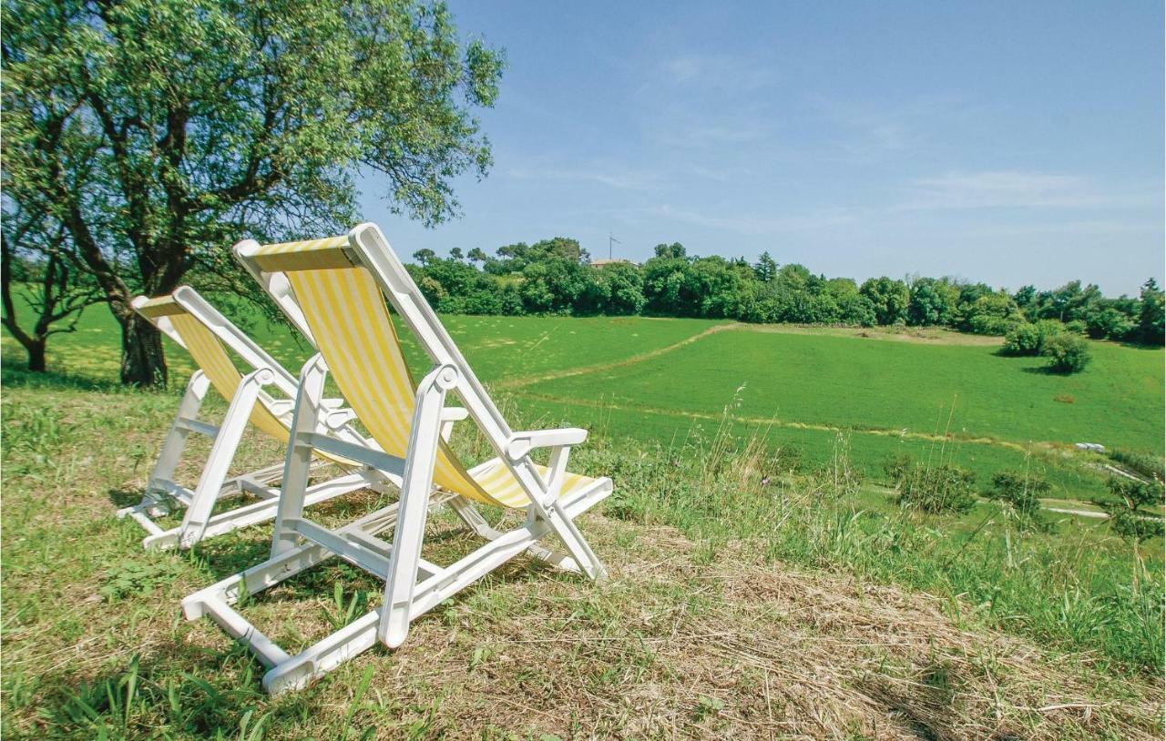 Strada Dei Condotti Pesaro Eksteriør billede